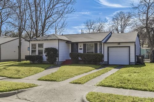 1216 Britt Dr, Arlington, TX, 76013-3617 | Card Image