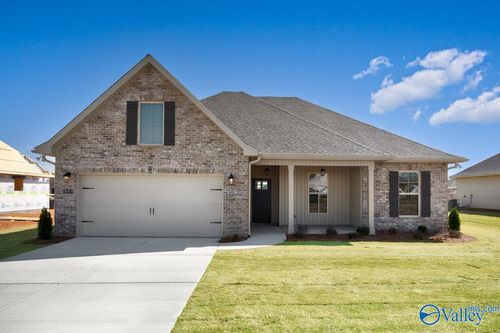 124 Parvin Way Dr, Hazel Green, AL, 35750-6602 | Card Image