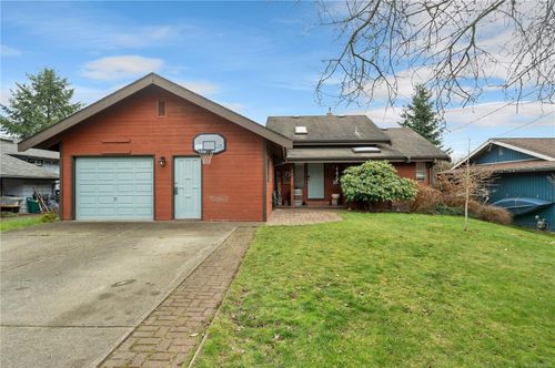 739 Eland Dr, Campbell River, BC, V9W6Y9 | Card Image