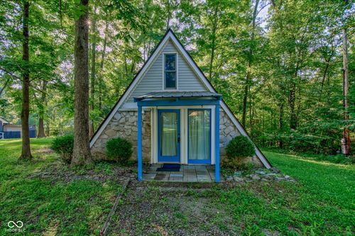 147 Lincoln Hls, Coatesville, IN, 46121-8943 | Card Image