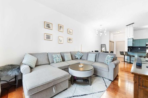 117-8710 Horton Rd Sw, Calgary, AB, T2V0P7 | Card Image