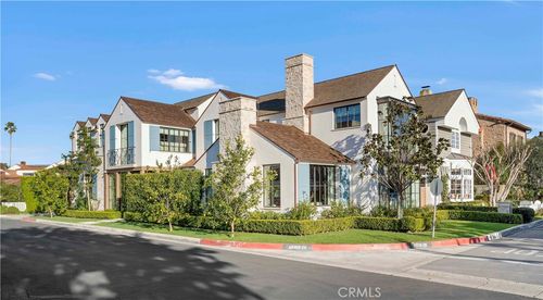 2571 Vista Dr, Newport Beach, CA, 92663-5656 | Card Image