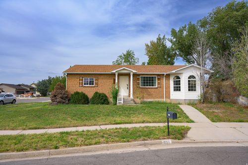 951 South Fork Cir, Sandy, UT, 84094-5524 | Card Image