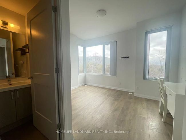 TH60 - 1060 Portage Pky, Condo with 3 bedrooms, 2 bathrooms and 1 parking in Vaughan ON | Image 12