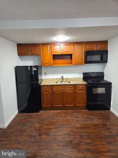 4435 Kendrick St, PHILADELPHIA, PA, 19136-2142 | Card Image