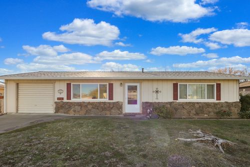 825 Hasvold Drive, Red Bluff, CA, 96080 | Card Image