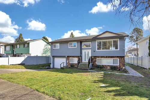 9024 123a St, Surrey, BC, V3V6K3 | Card Image