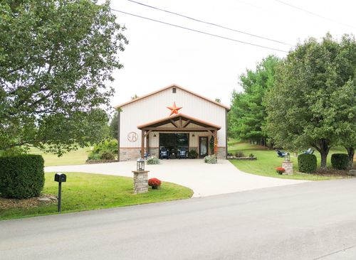 755 Colyer Rd, Bronston, KY, 42518-9450 | Card Image