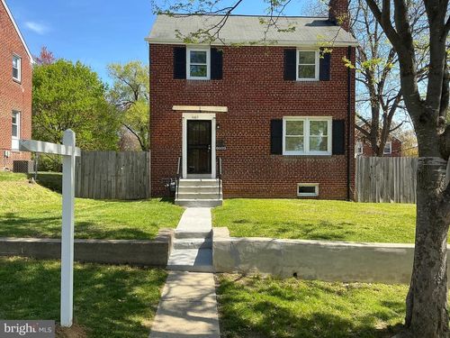 6603 Red Top Rd, HYATTSVILLE, MD, 20783-3048 | Card Image