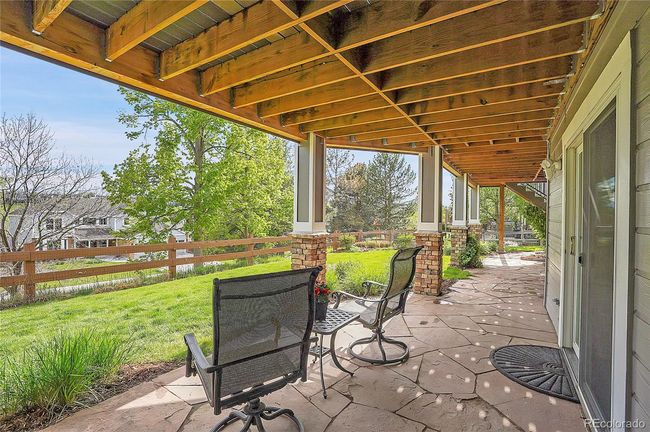 Lower patio | Image 42