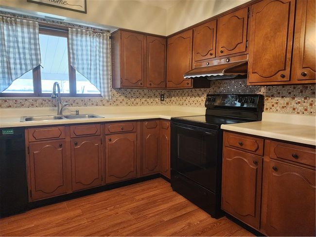 227 Mckinley Ave, House other with 3 bedrooms, 2 bathrooms and 1 parking in East Vandergrift PA | Image 24