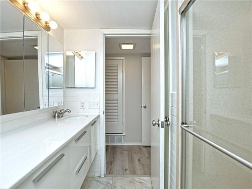 apt-53-2425 Ashdale Dr, Austin, TX, 78757-8153 | Card Image