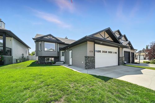 179 Issard Close, Red Deer, AB, T4R0C2 | Card Image