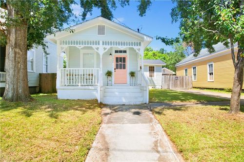 1006 Texas St, Mobile, AL, 36604-3140 | Card Image