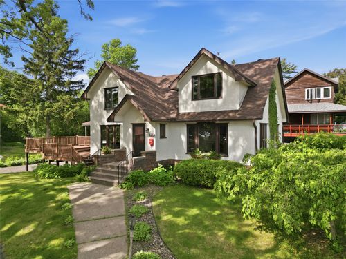 28 E Humbird St, Rice Lake, WI, 54868-1708 | Card Image