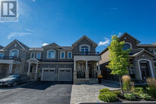 29 Ness Drive, Richmond Hill, ON, L4S0J8 | Card Image