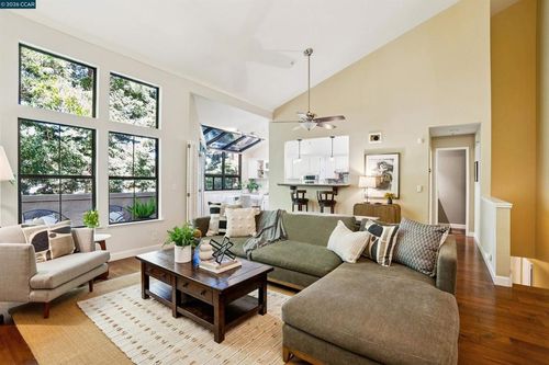 20-3279 Mt Diablo Ct, Lafayette, CA, 94549 | Card Image