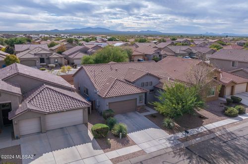 7115 W Fall Haven Way, Tucson, AZ, 85757-8205 | Card Image