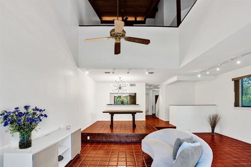 81 Ne 17th Ct, Fort Lauderdale, FL, 33305-2917 | Card Image