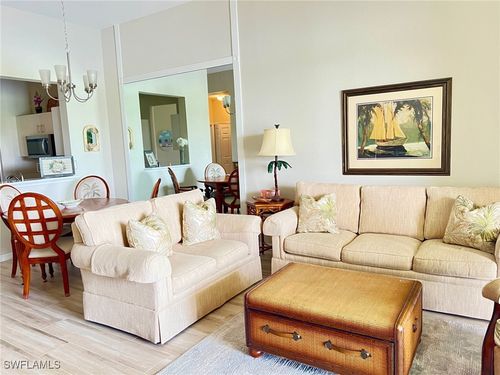 apt-202-2290 Carrington Ct, NAPLES, FL, 34109-1414 | Card Image