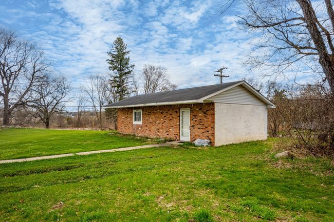 10685 Dixie Hwy, Home with 0 bedrooms, 0 bathrooms and null parking in Springfld Twp MI | Image 17
