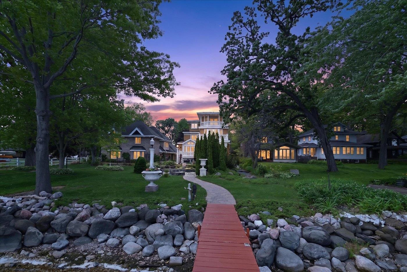 Residential in Monona 2