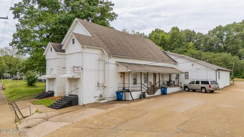 109 K St, Martin, TN, 38237-2166 | Card Image