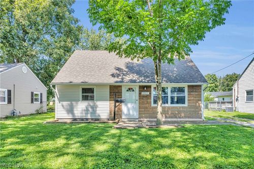 2855 Lincoln St, Lorain, OH, 44052-2708 | Card Image