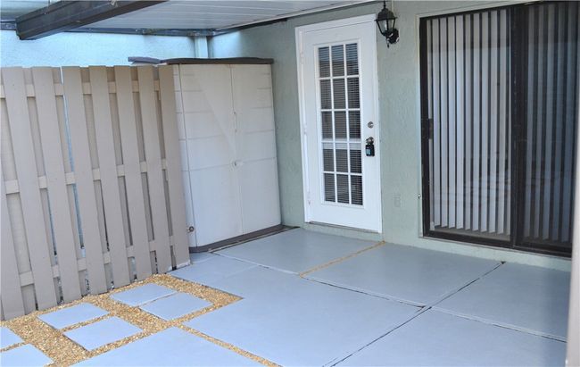 Screened Patio | Image 7