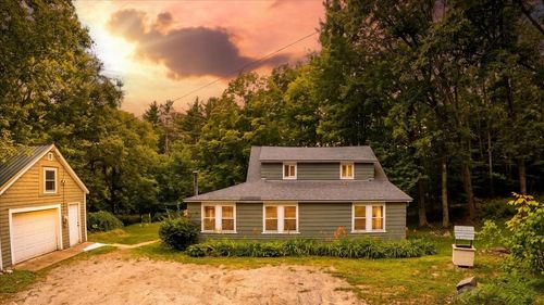 164 Alpine St, South Paris, ME, 04281-6571 | Card Image