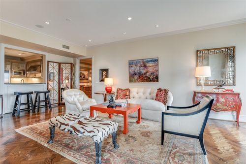 apt-9e-3505 Turtle Creek Blvd, Dallas, TX, 75219-5568 | Card Image