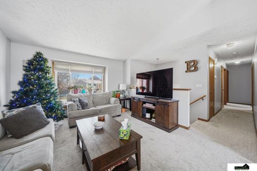 13431 Guildford St, Waverly, NE, 68462-1212 | Card Image