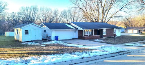 121 N Lowe St, Algona, IA, 50511-2324 | Card Image