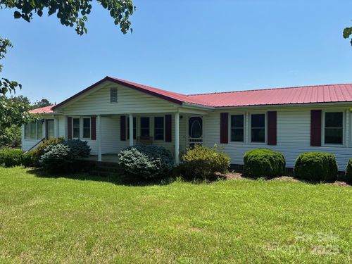 976 Howell Rd, Mocksville, NC, 27028-4818 | Card Image
