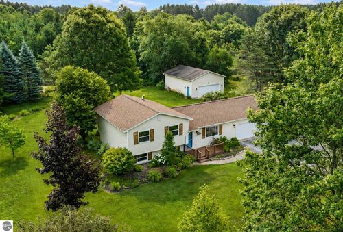 2667 Pine Breeze Dr, Interlochen, MI, 49643-9786 | Card Image