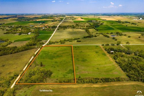 105 N 1150 Rd, Berryton, KS, 66409-9023 | Card Image