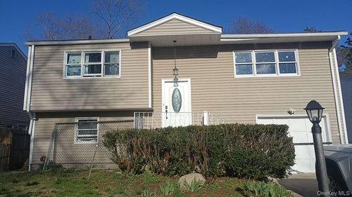 2-10 Vilno Ct, Huntingtn Sta, NY, 11746-1549 | Card Image