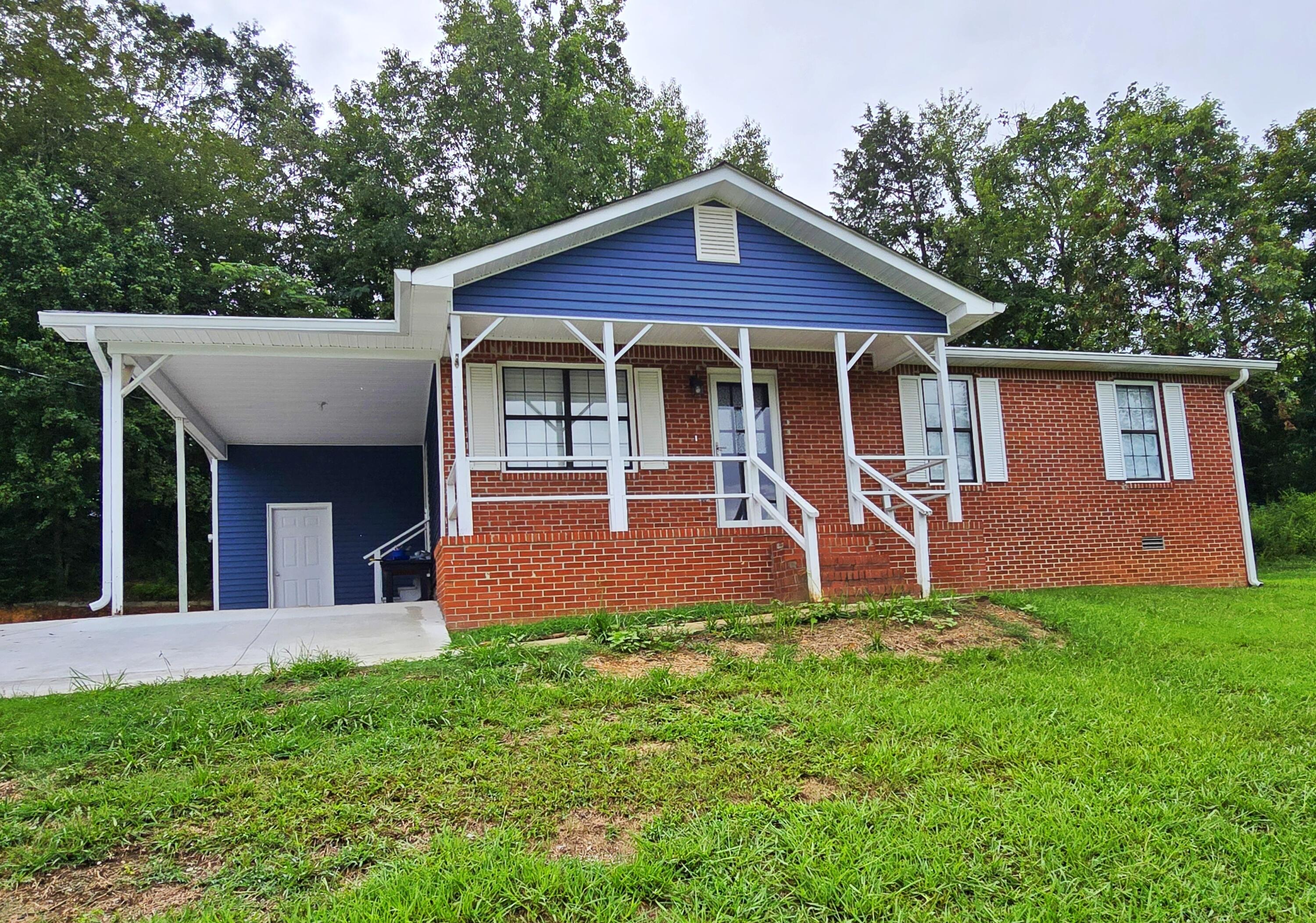 Crystal Ln, South Pittsburg, TN 37380