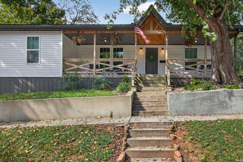 203 Ne 1st St, Paoli, IN, 47454-1503 | Card Image