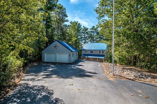 135 S Dorr Way, East Wakefield, NH, 03830-3718 | Card Image