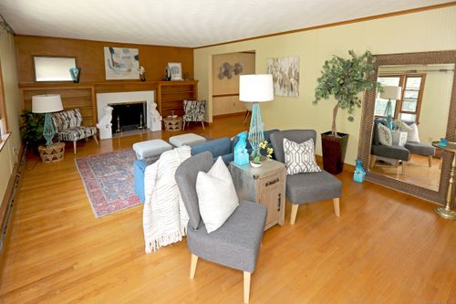 4 Foothills Way, Bloomfield, CT, 06002-1614 | Card Image