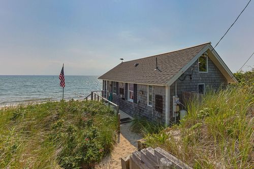 47 Pond Rd, Truro, MA, 02666-6236 | Card Image