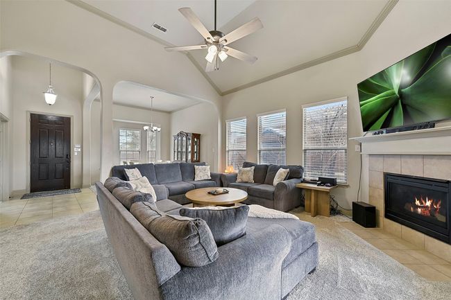 9205 Athens Dr, House other with 3 bedrooms, 3 bathrooms and null parking in Argyle TX | Image 11
