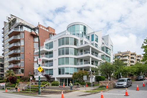 5a-1403 Beach Ave, Vancouver, BC, V6G1Y3 | Card Image
