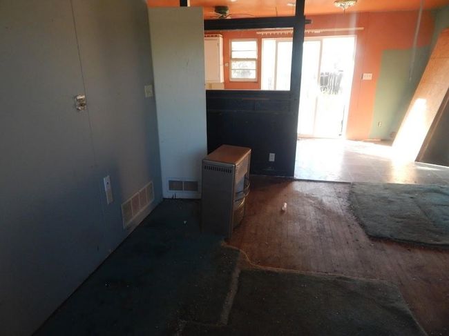 25 Adair Dr, House other with 3 bedrooms, 1 bathrooms and null parking in Tulia TX | Image 8
