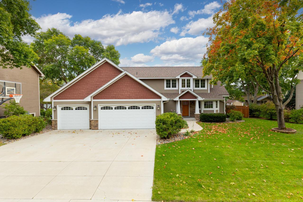 Nature Ln, Eden Prairie, MN 55346