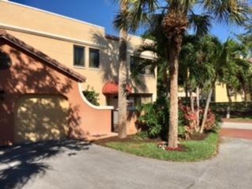 91 Uno Lago Dr, Juno Beach, FL, 33408-2666 | Card Image