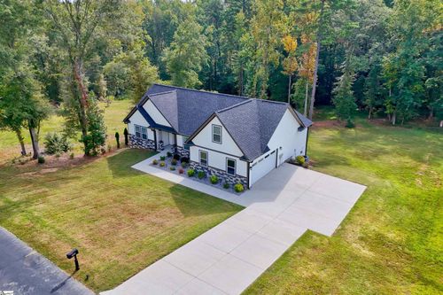202 Eastberrys Creek Rd, Duncan, SC, 29334-9256 | Card Image