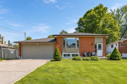 475 Athabaska St, Port Mcnicoll, ON, L0K1R0 | Card Image