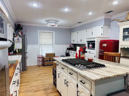 431 County Road 2715, Mt Pleasant, TX, 75455-8903 | Card Image